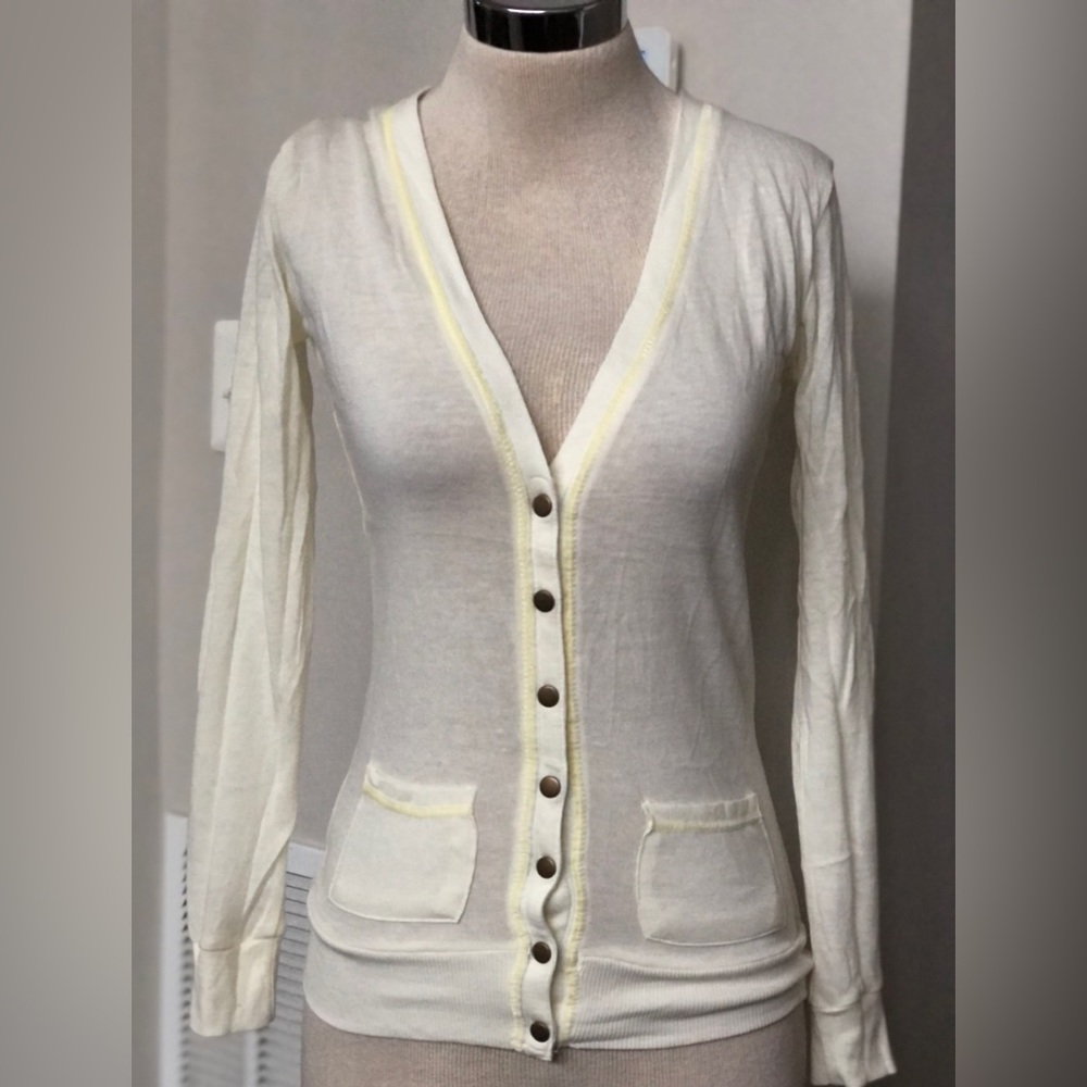 Ivory Color Story cardigan